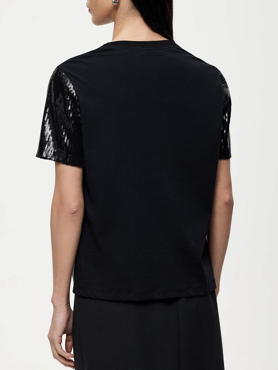 Футболка с пайетками
