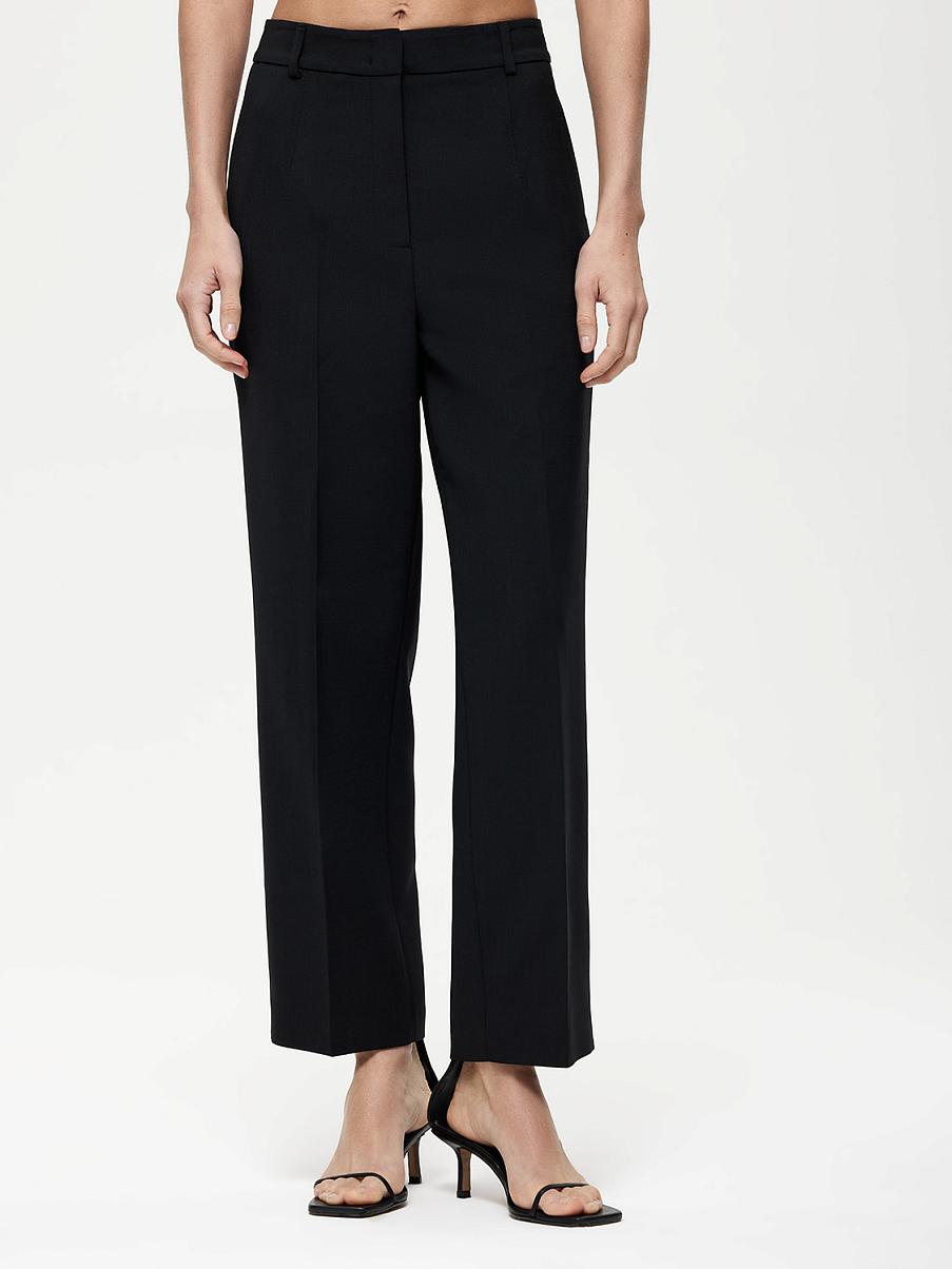 Прямые брюки со стрелками и шерстью