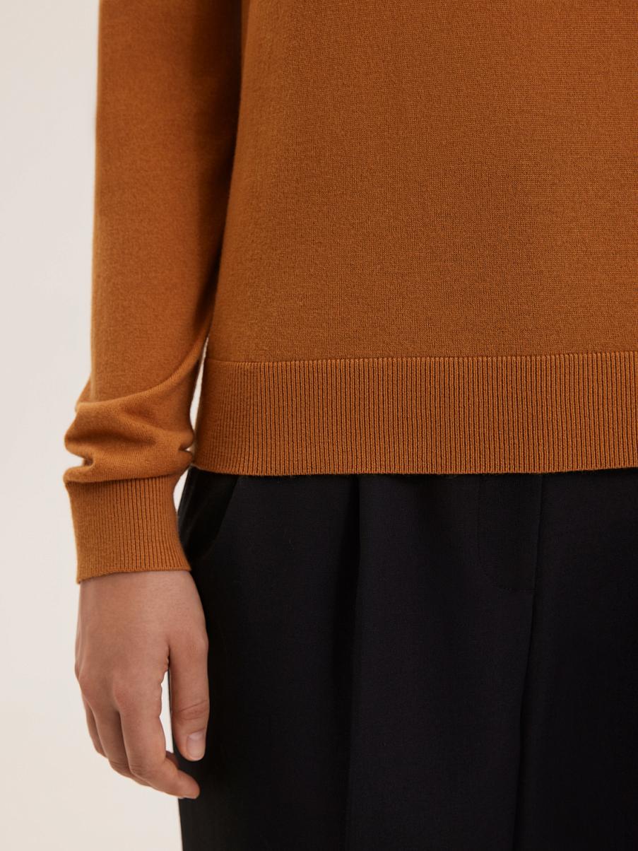 Джемпер из шерсти мериноса