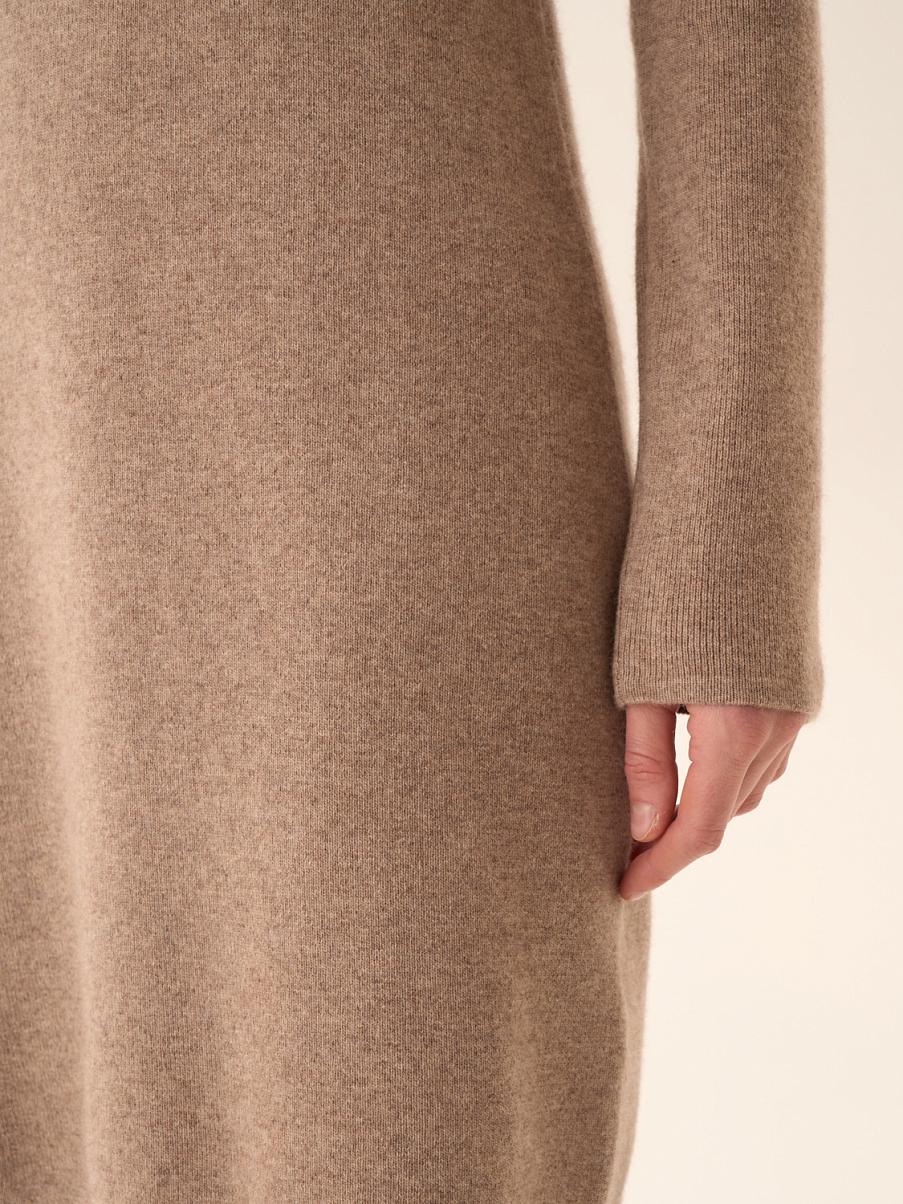 Трикотажное платье из шерсти мериноса