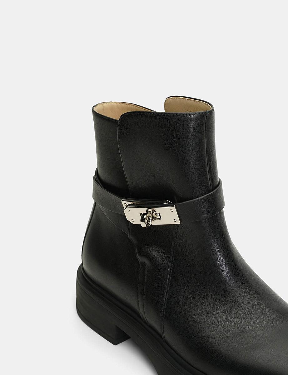 Полусапоги из натуральной кожи с пряжкой