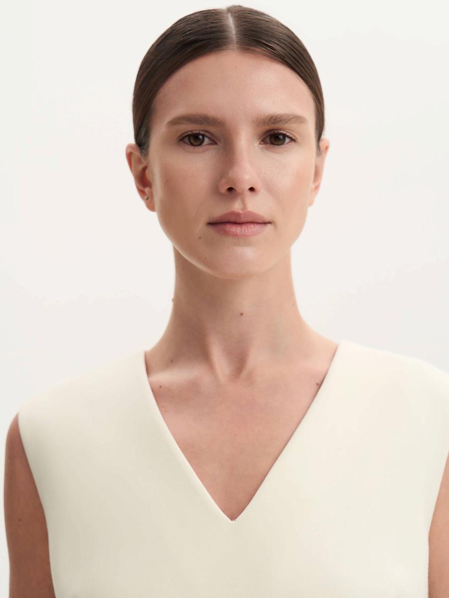 Платье - футляр с шерстью