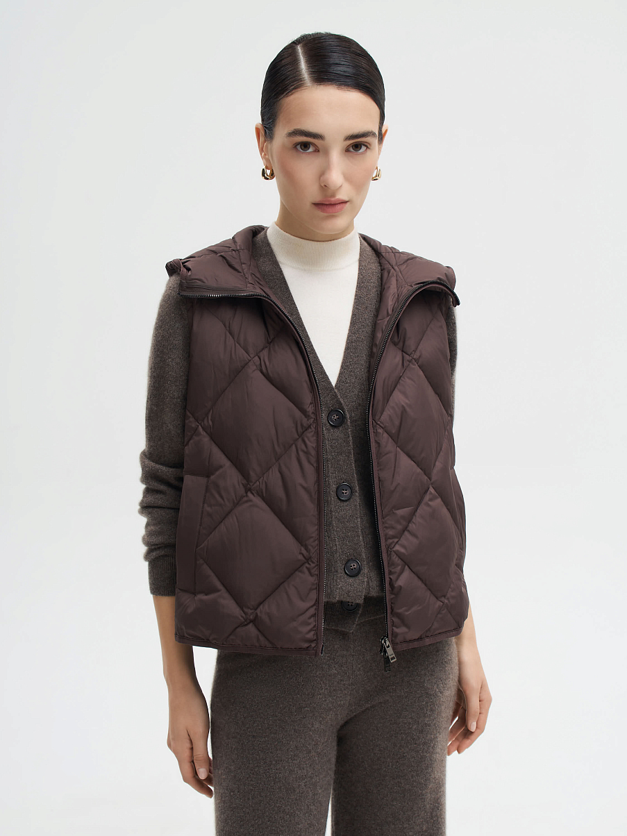 Куртка-жилет с капюшоном