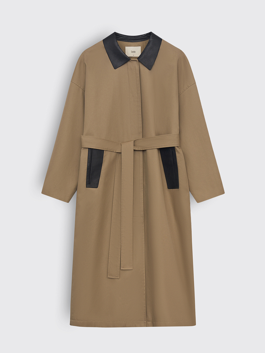 Тренч с кожаным воротником
