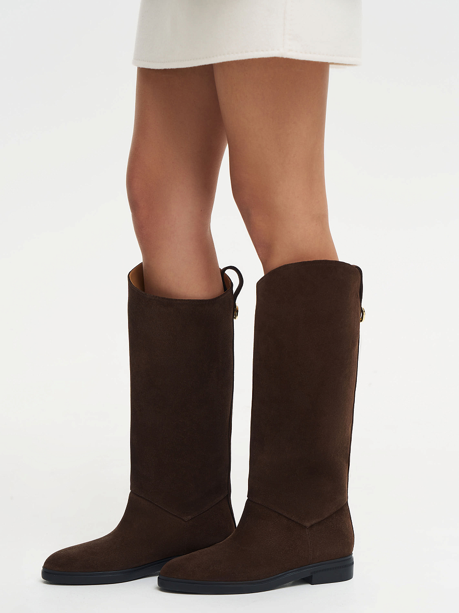 Сапоги из кожи