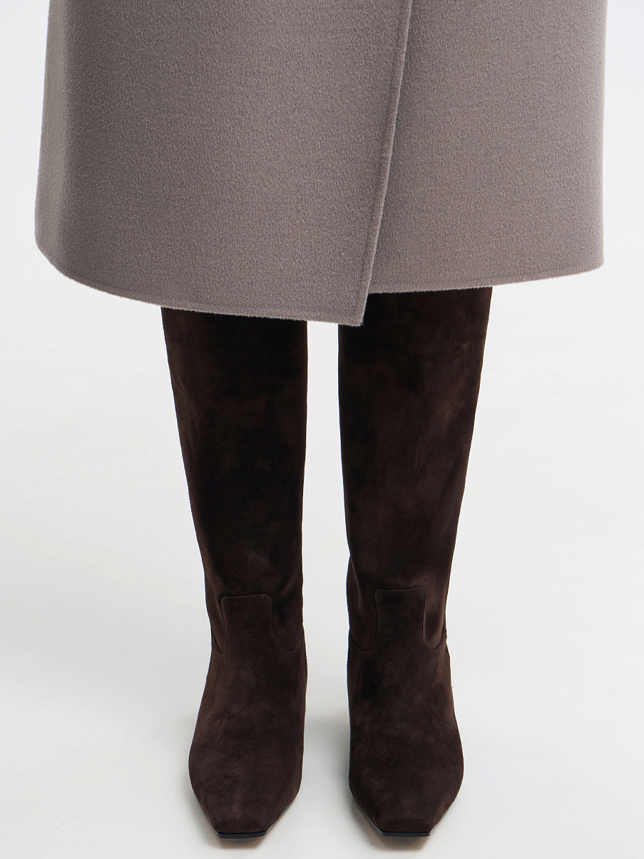 Сапоги из замши