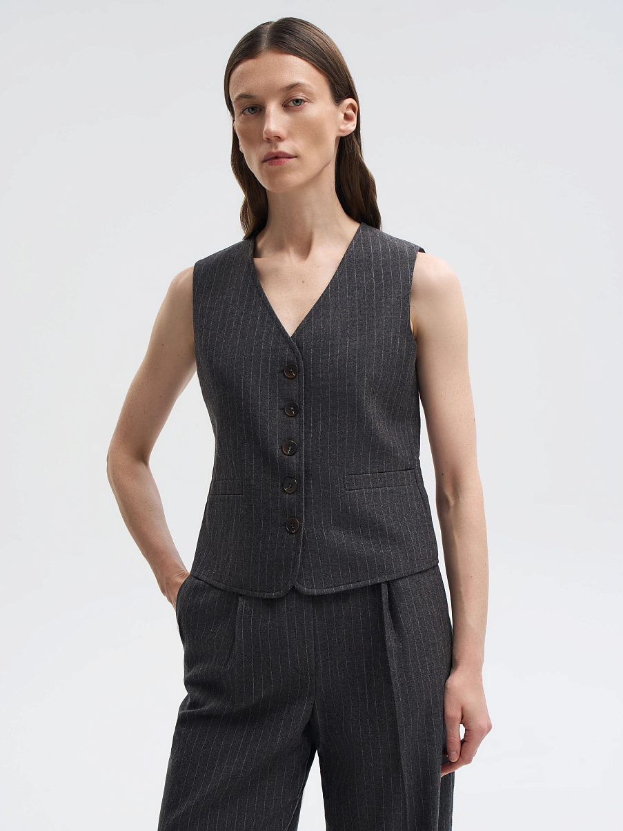 Жилетка из шерсти