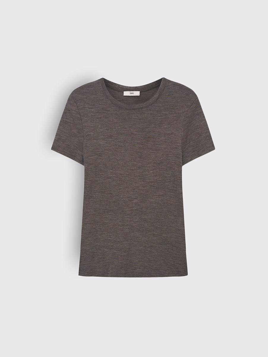 Футболка из шерсти