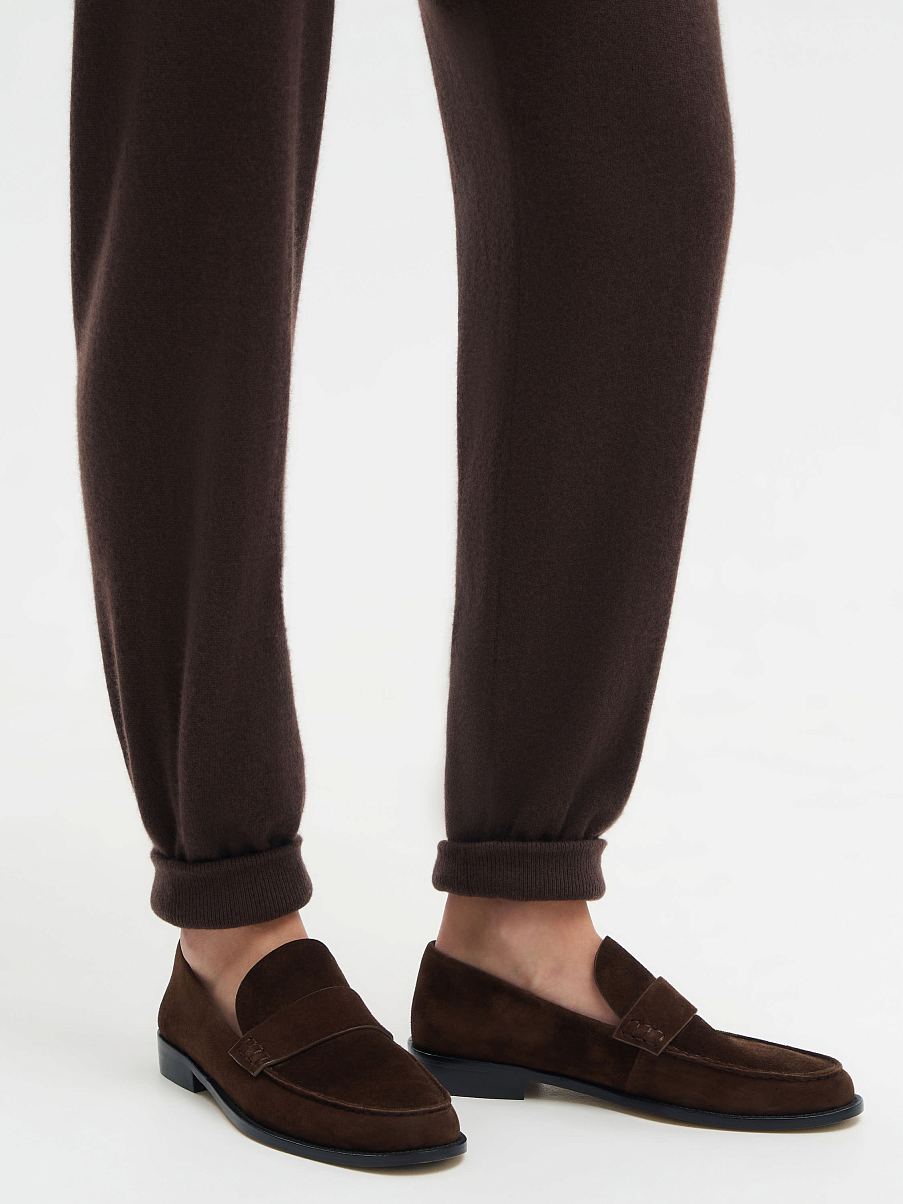Лоферы из замши