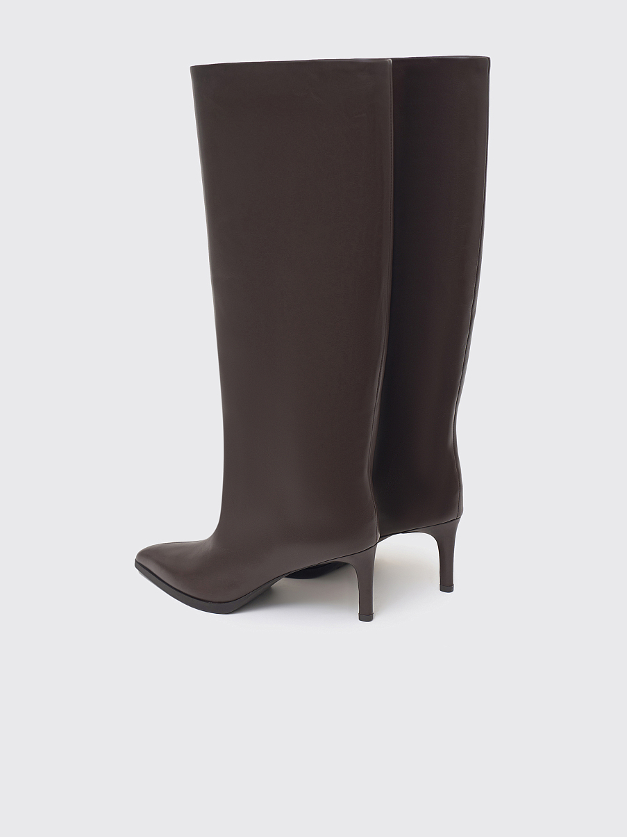 Сапоги из кожи