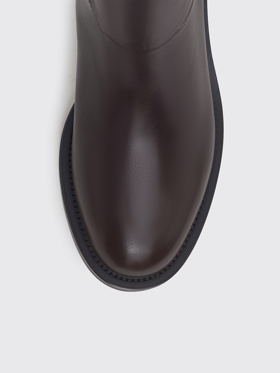 Сапоги из кожи