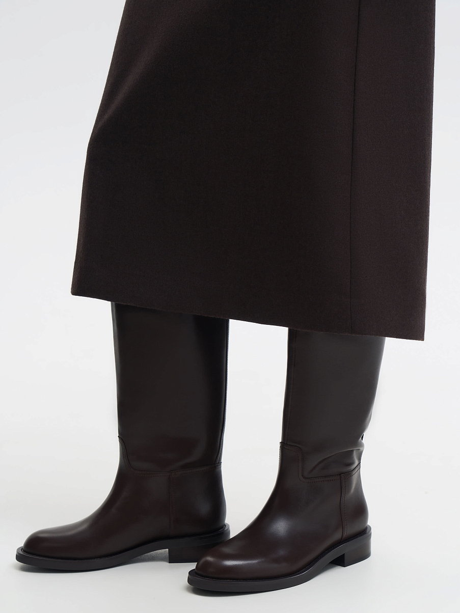 Сапоги из кожи