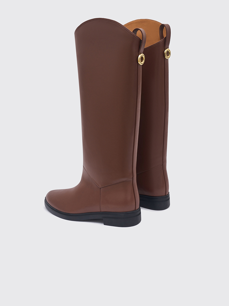 Сапоги из кожи