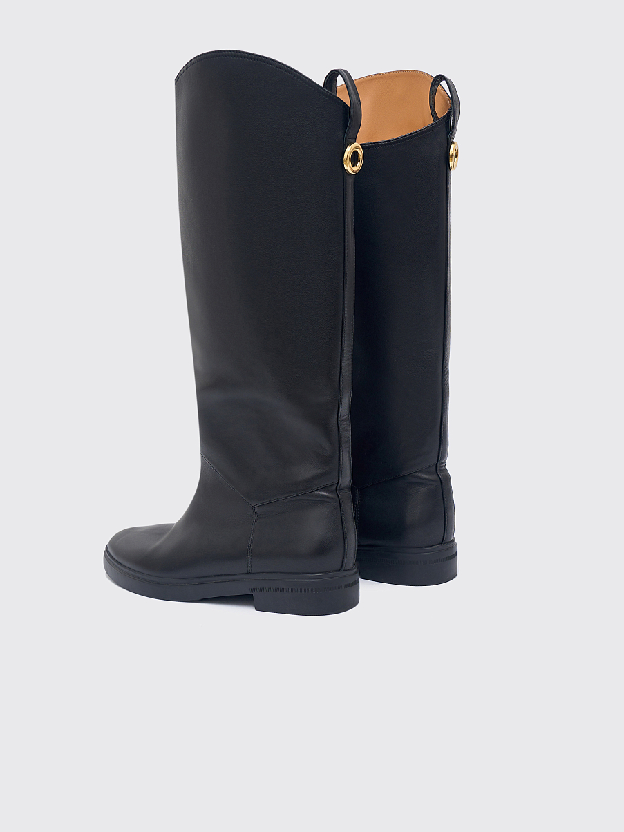 Сапоги из кожи