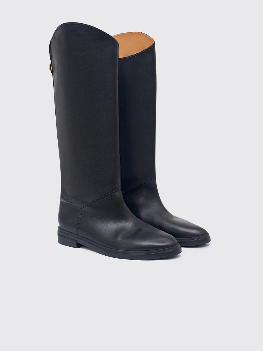 Сапоги из кожи