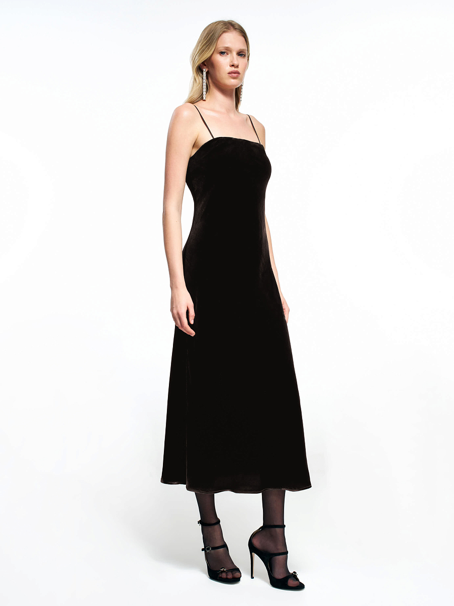 Платье из района с шелком