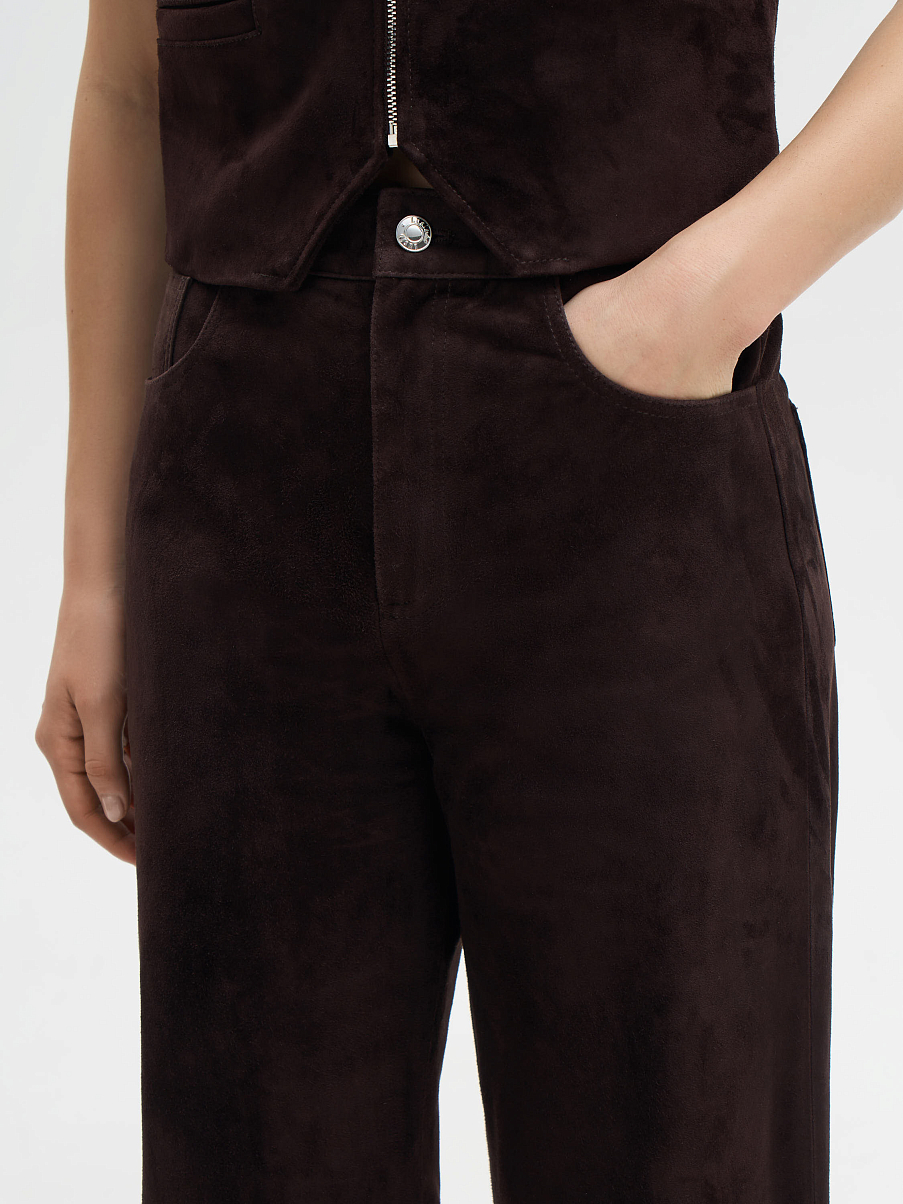 Брюки из замши