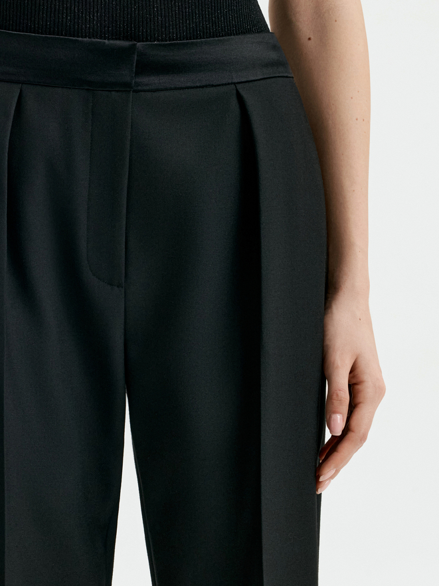 Укороченные брюки со стрелками