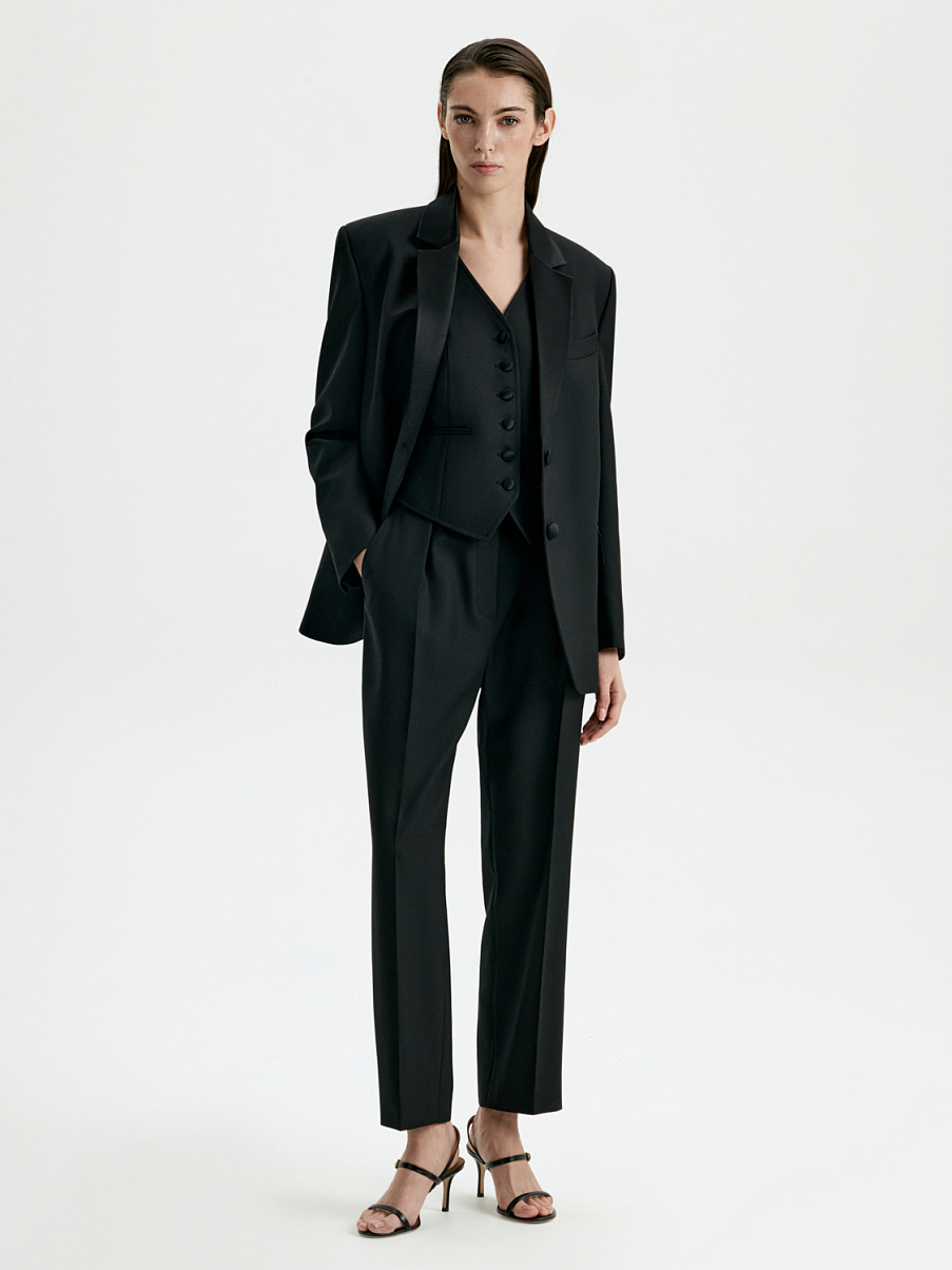 Укороченные брюки со стрелками