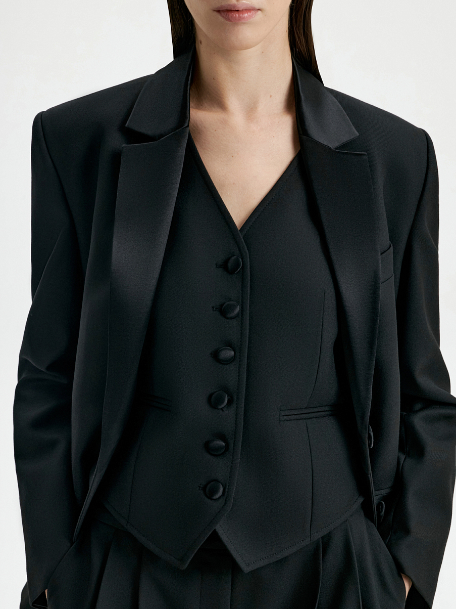 Жилет на пуговицах из шерсти