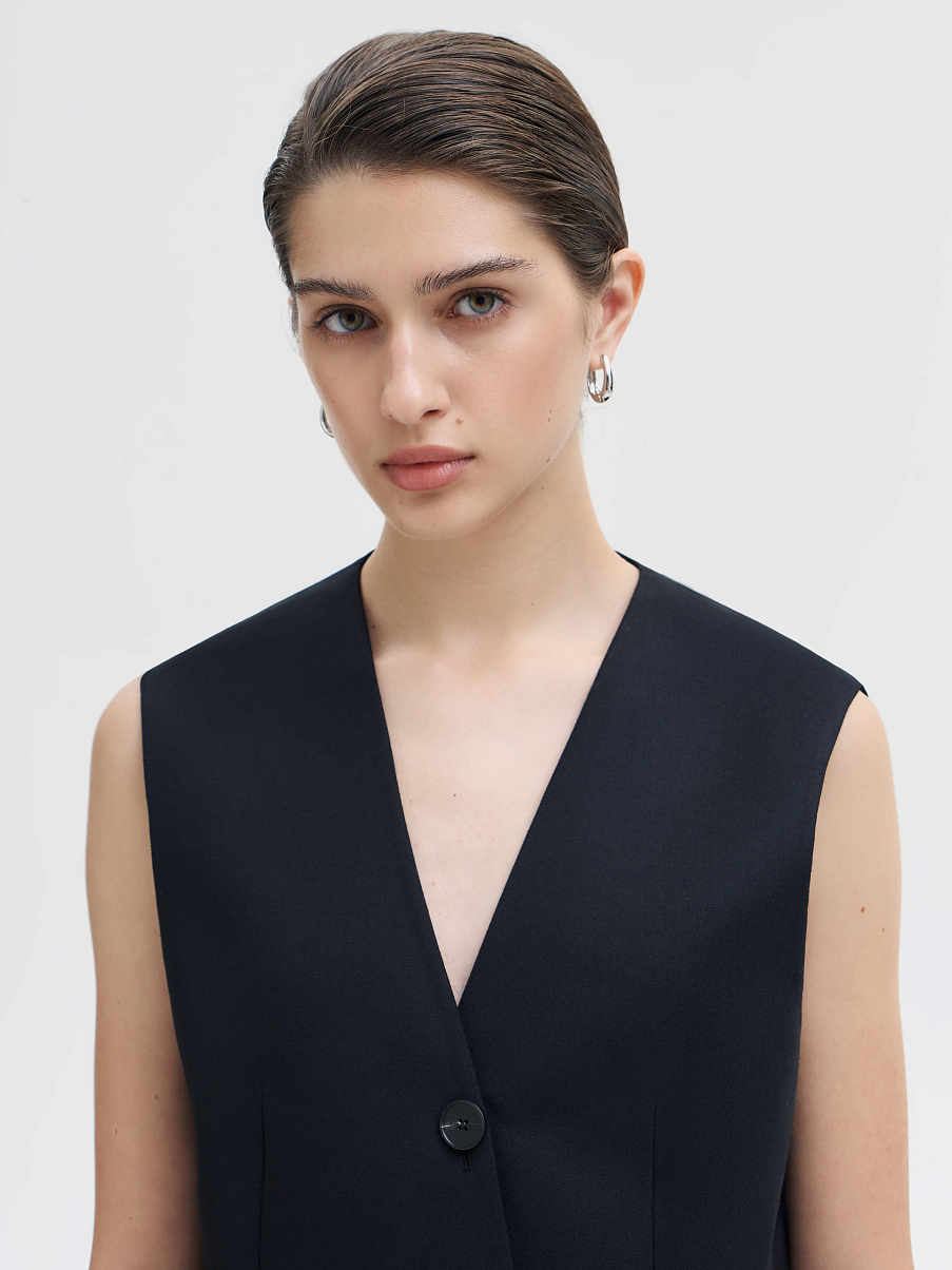 Жилетка из шерсти