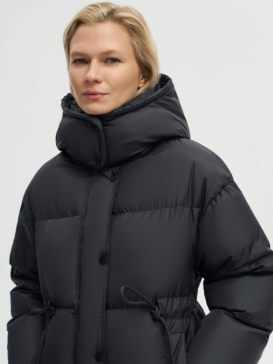 Пуховик приталенный