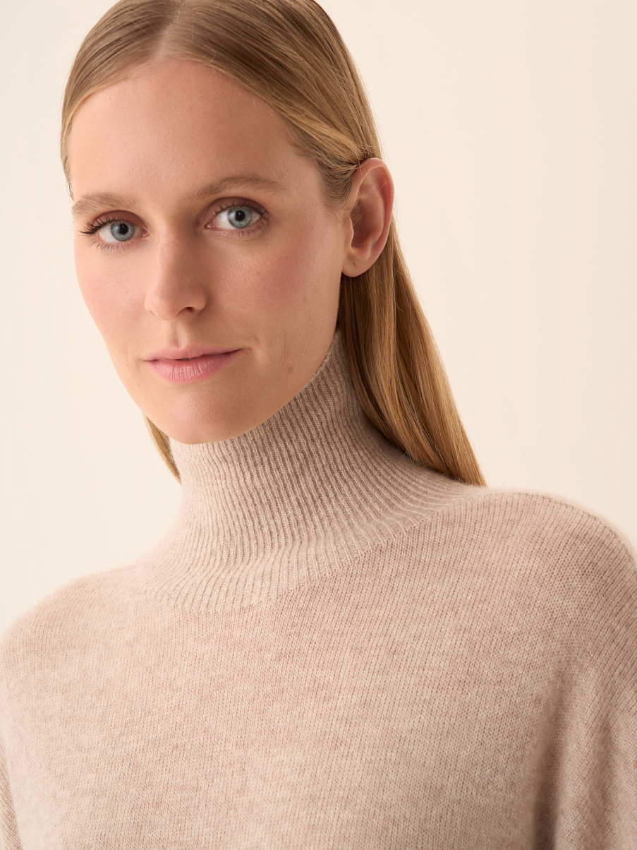 Джемпер из шерсти мериноса