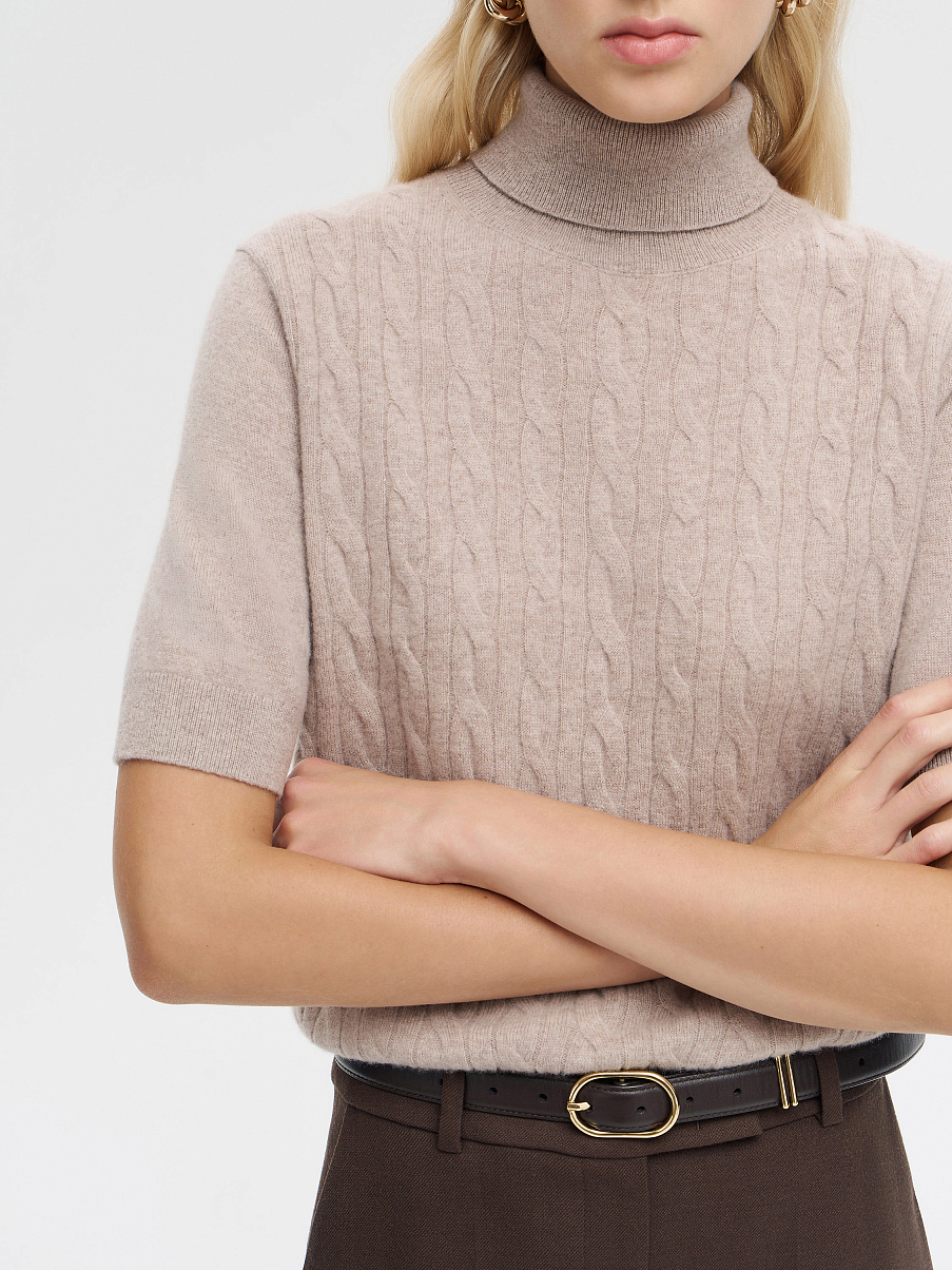 Водолазка с косами