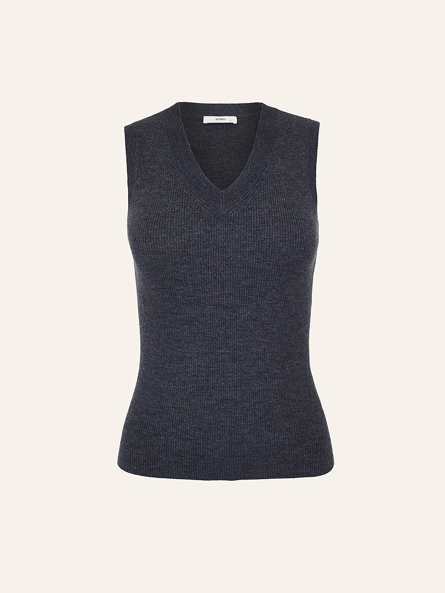 Трикотажный топ без рукавов