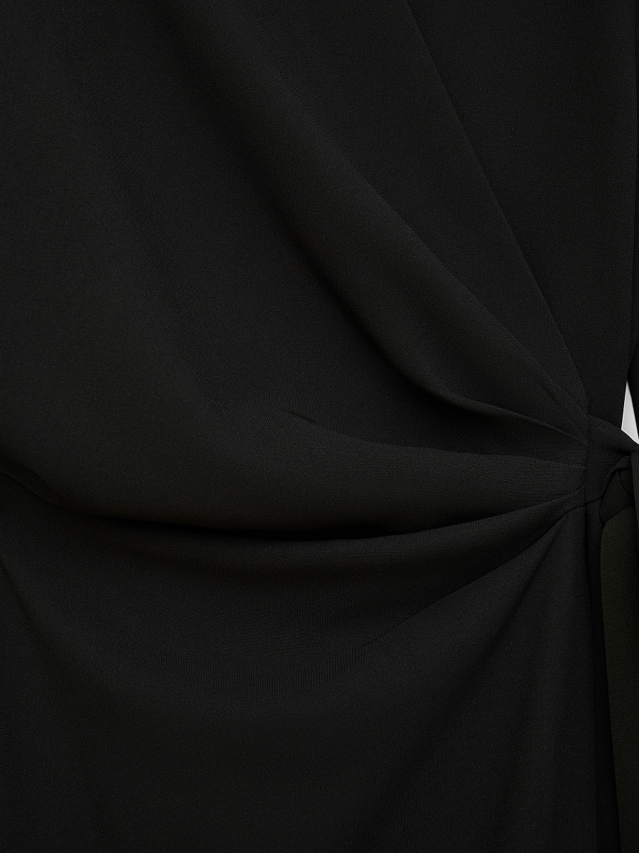 Платье с запахом