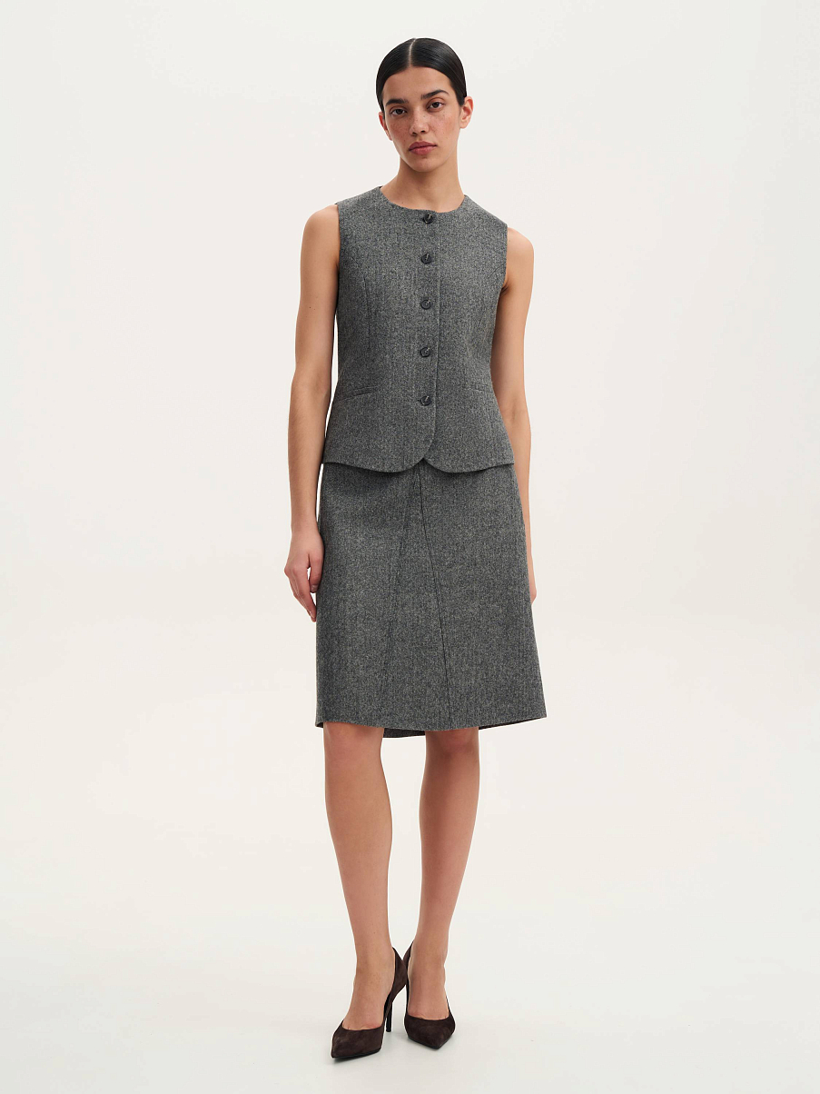 Жилет из шерсти