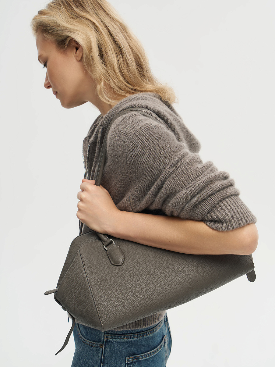 Сумка из кожи