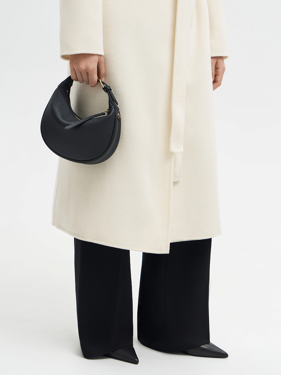 Сумка из кожи