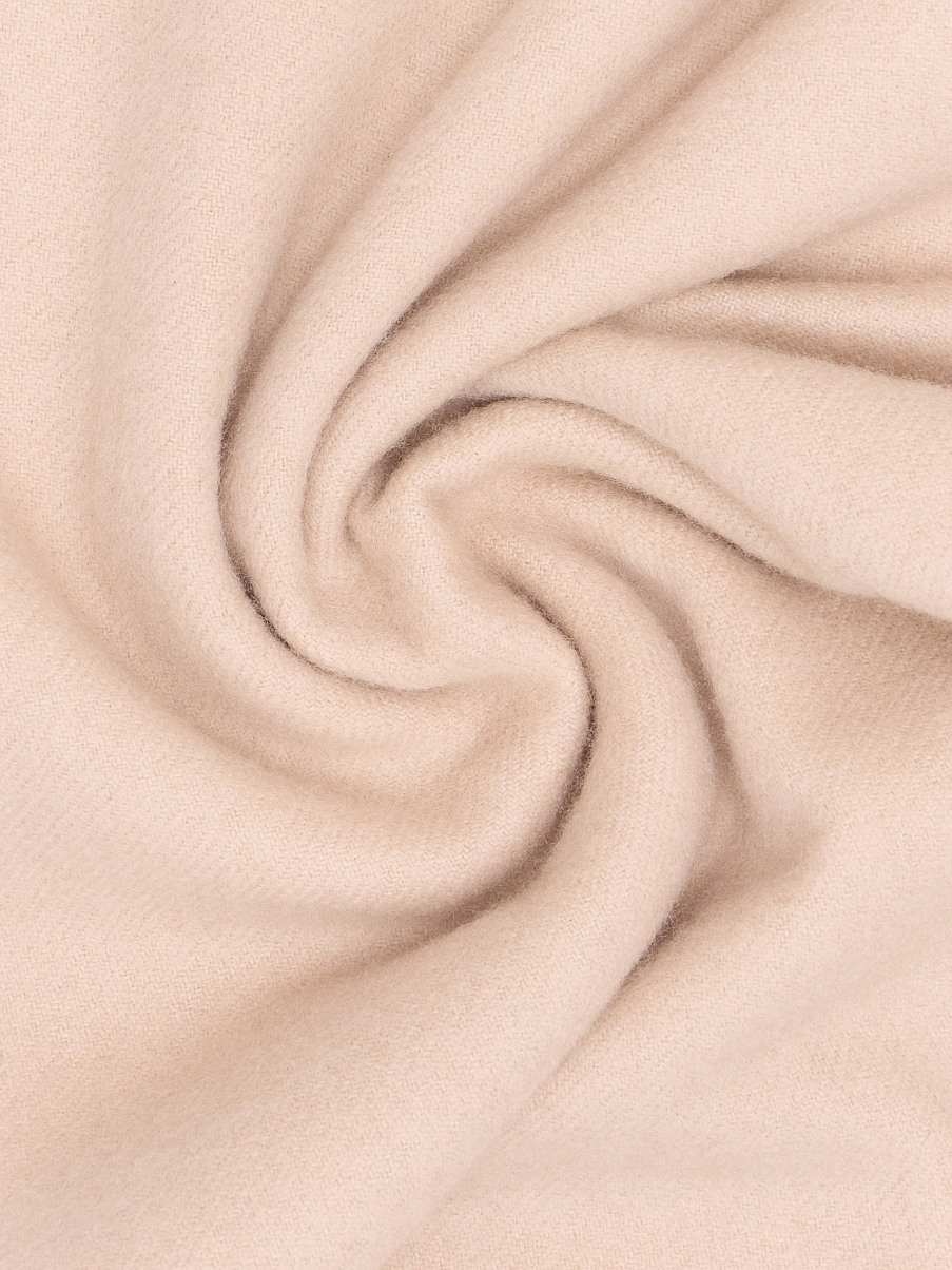 Шарф из кашемира с бахромой