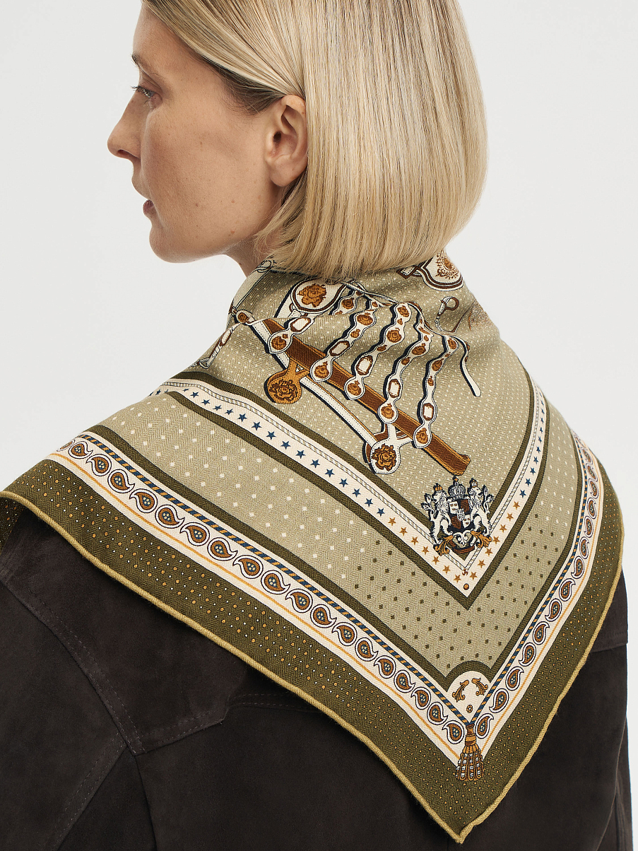 Платок из мериноса с шелком