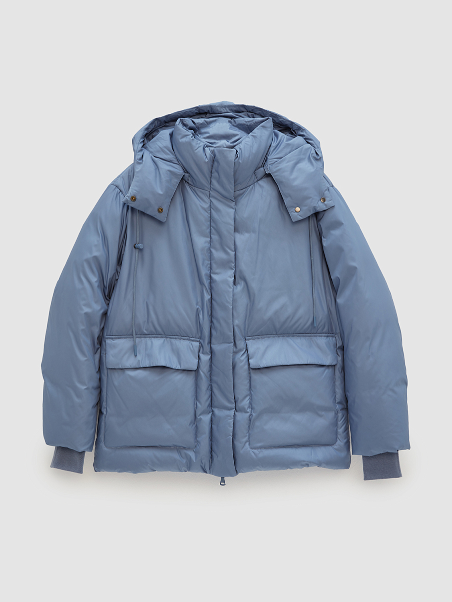 Укороченный пуховик с накладными карманами