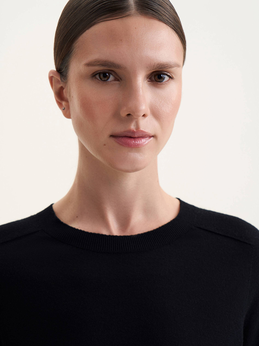 Топ из шерсти мериноса