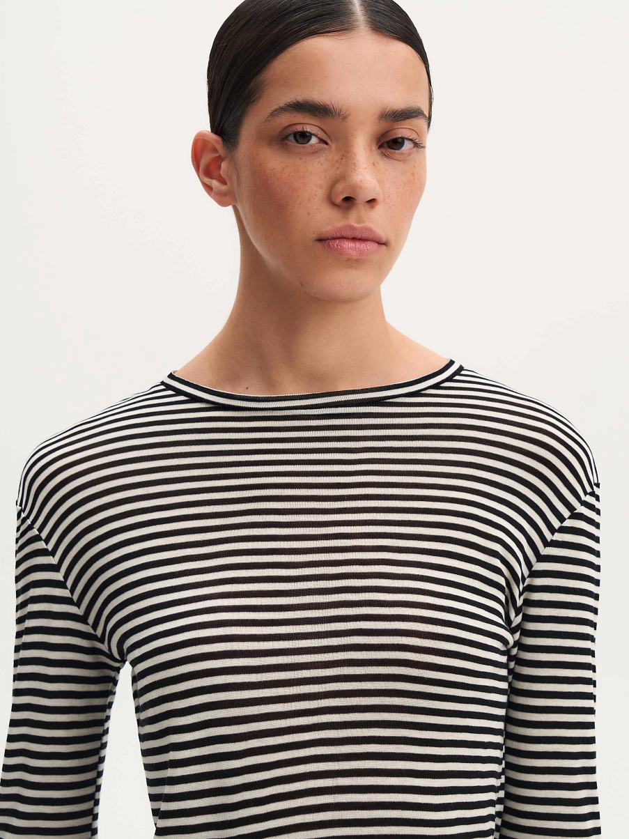 Лонгслив в полоску