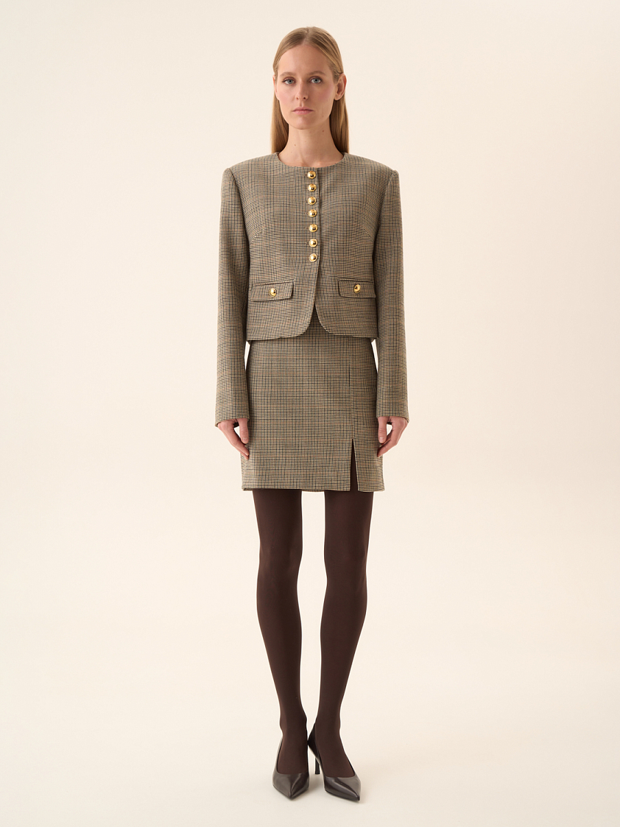 Однобортный жакет с декоративными пуговицами