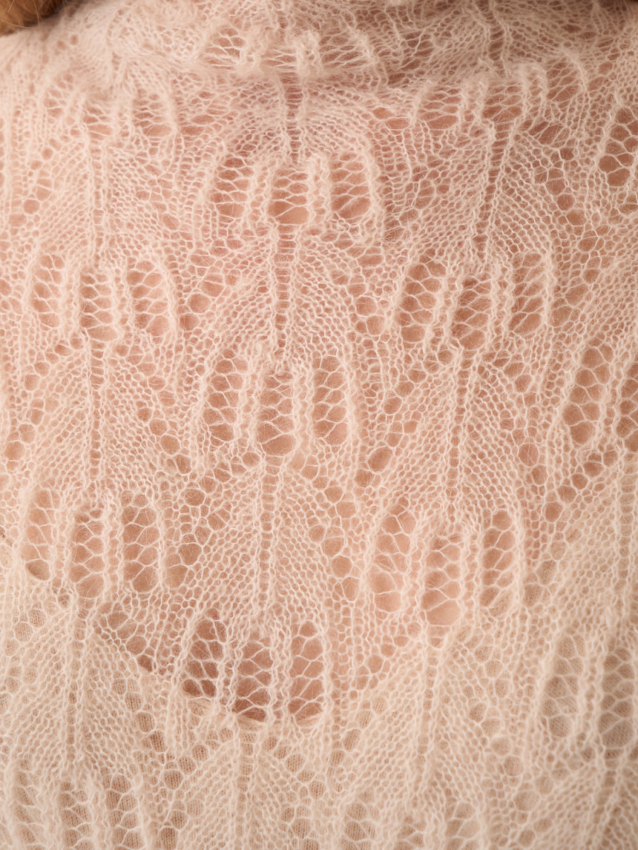 Водолазка с кружевом из шерсти мериноса