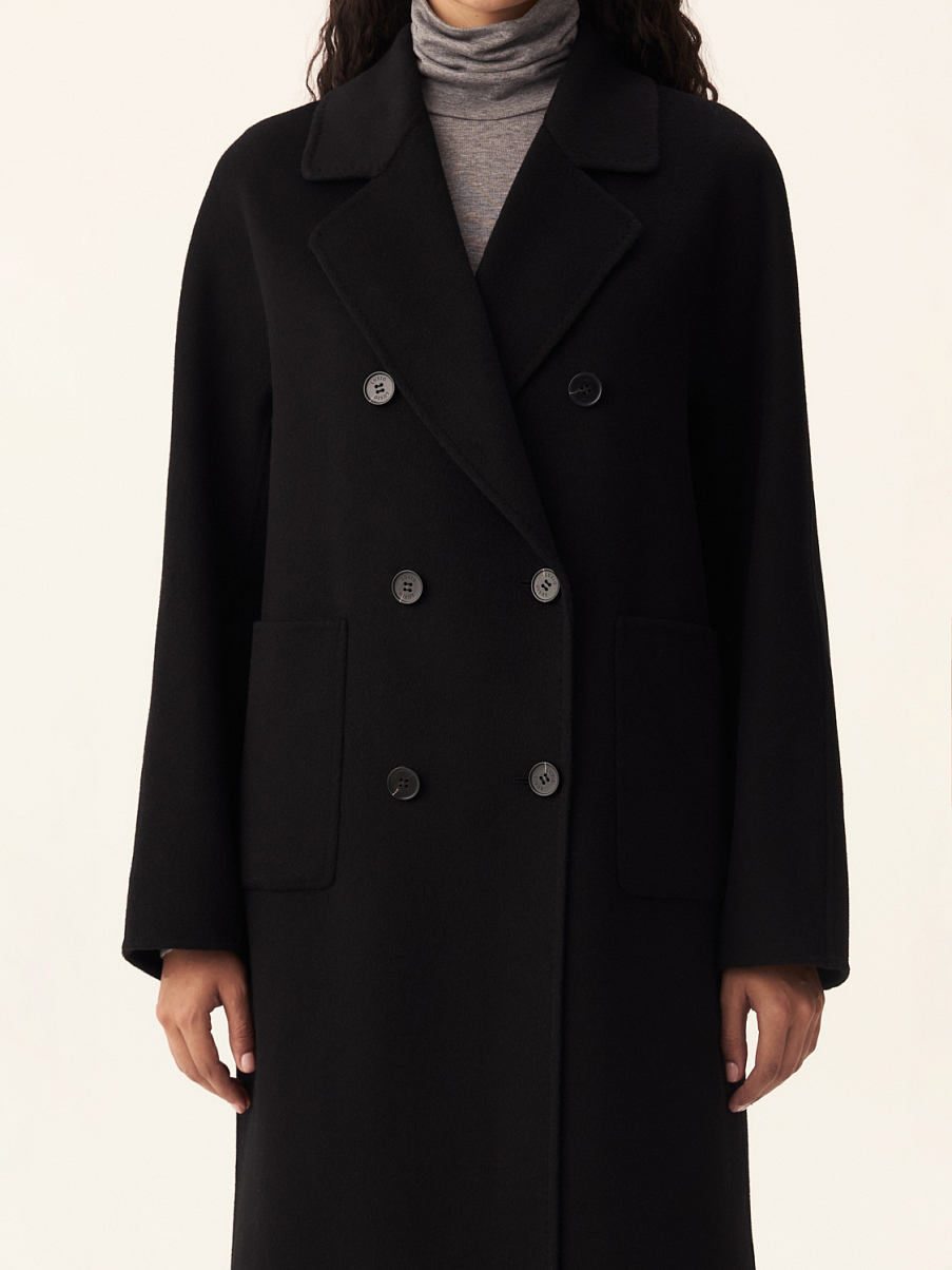 Двубортное пальто из шерсти