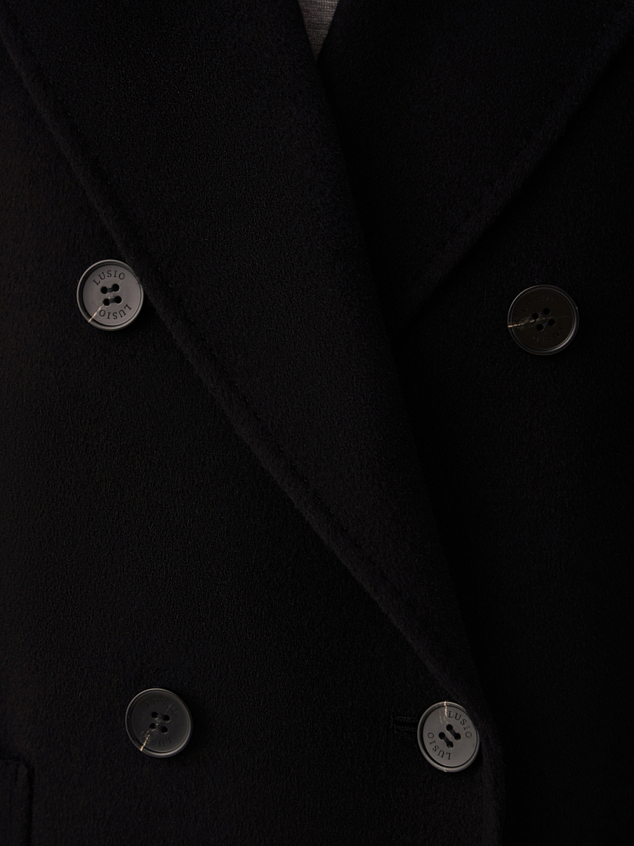 Двубортное пальто из шерсти