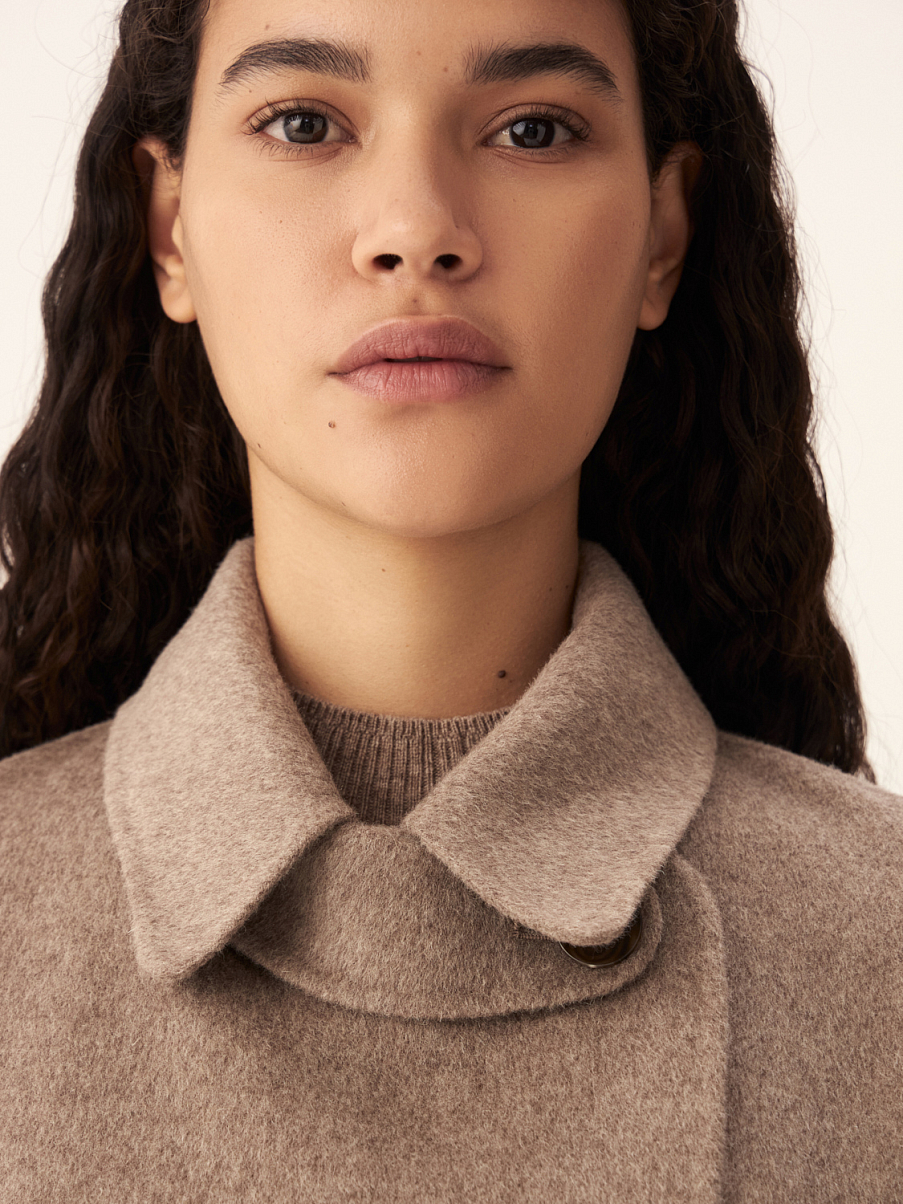 Двубортное пальто из шерсти мериноса