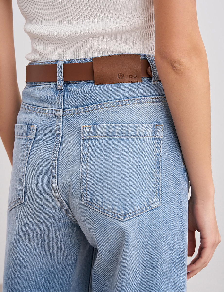 Прямые джинсы-трубы