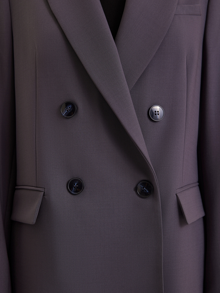 Двубортный жакет прямого кроя