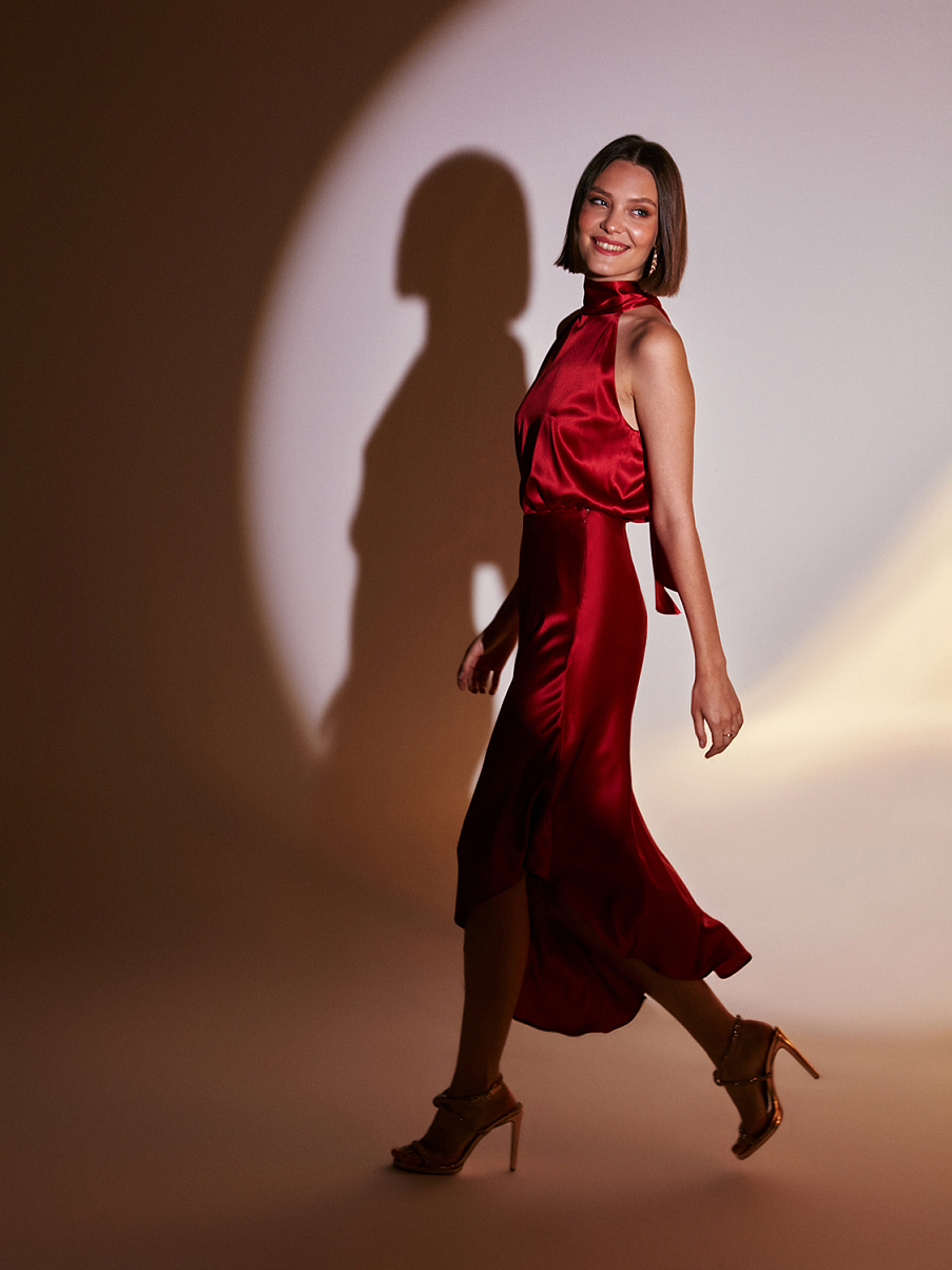 Асимметричная шелковая юбка