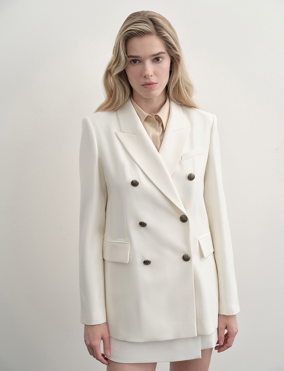 Двубортный жакет прямого кроя с шерстью