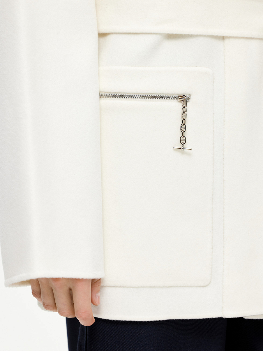 Пальто из шерсти мериноса с поясом