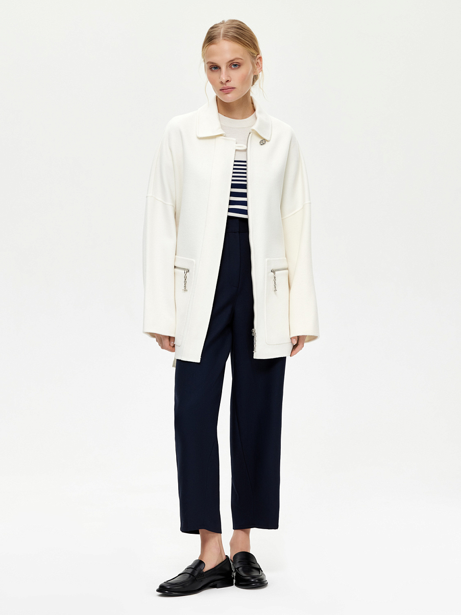 Пальто из шерсти мериноса с поясом