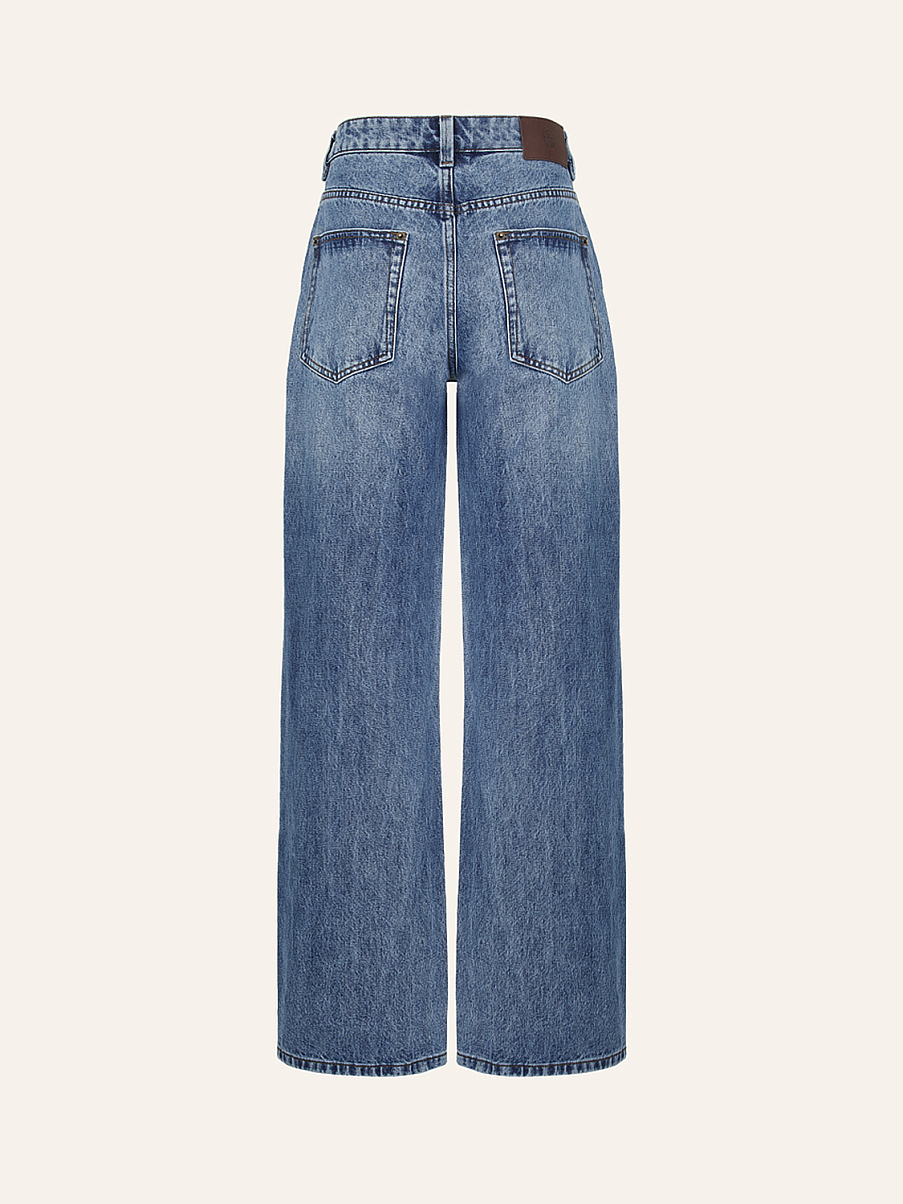 Джинсы-трубы со средней посадкой